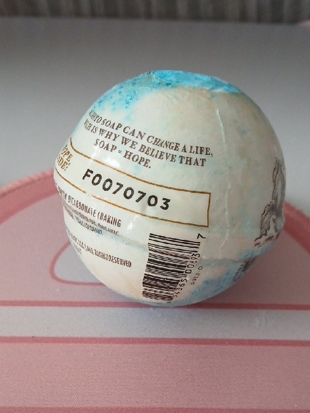 Soap Box Blue Sea Minerals And Iris Bath Bombs - Set of 3 New - Picture 3 of 3